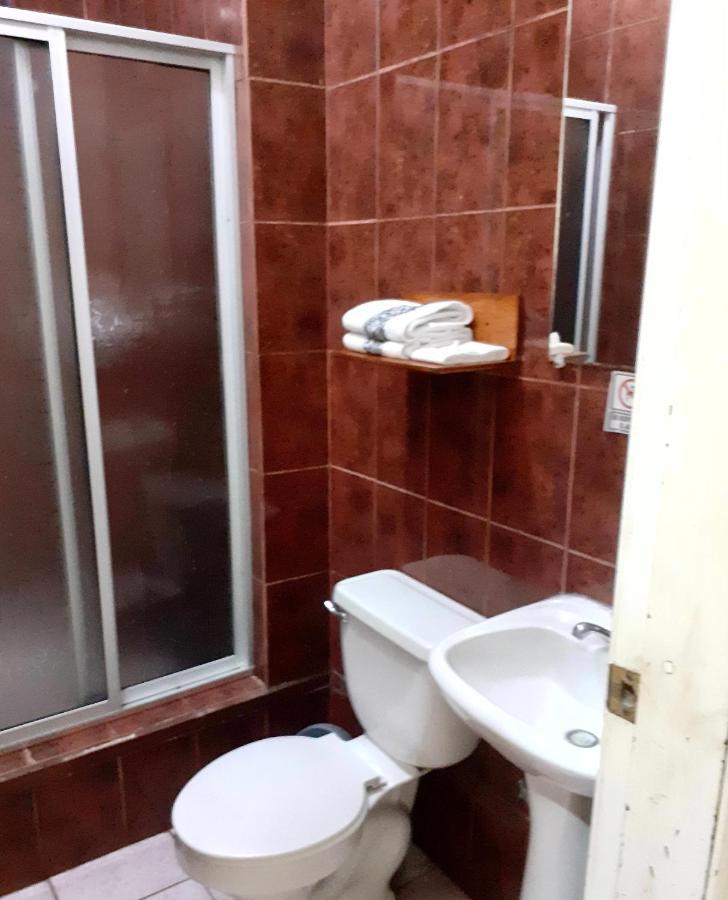 Hostal Brilliant Кіто Екстер'єр фото