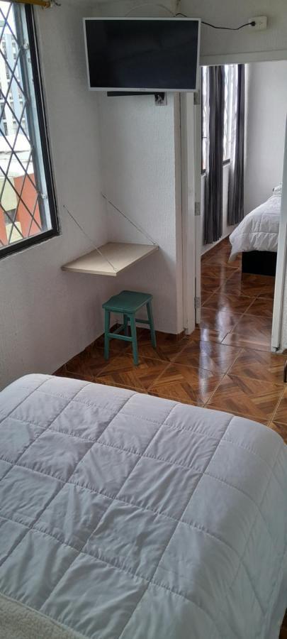 Hostal Brilliant Кіто Екстер'єр фото