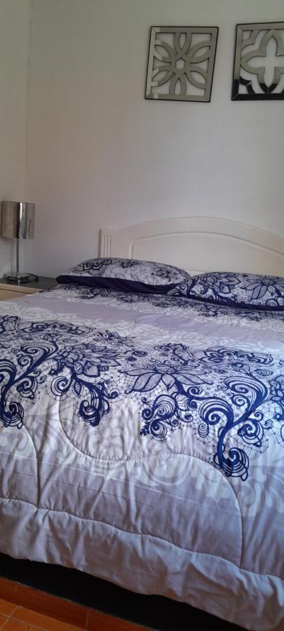 Hostal Brilliant Кіто Екстер'єр фото